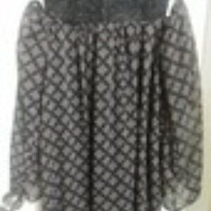 MINI BEBOP BLACK 3/4 SLEEVE FLOWY DRESS SMALL DETAILED NECK Women’s Dress